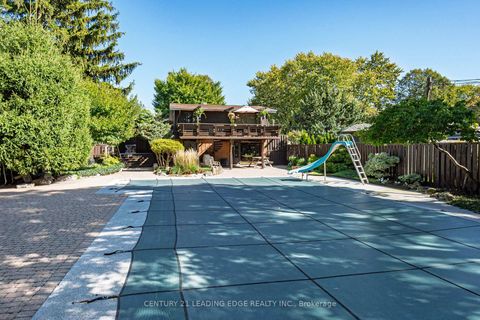Photo 42 at 4 Rosswood Crescent, Bendale, Toronto