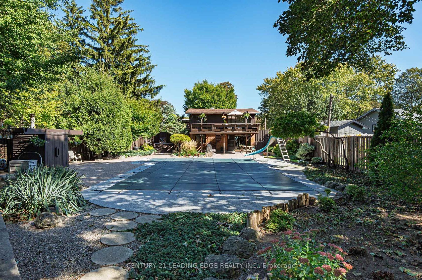 Photo 41 at 4 Rosswood Crescent, Bendale, Toronto Photo 41 at 4 Rosswood Crescent, Bendale, Toronto