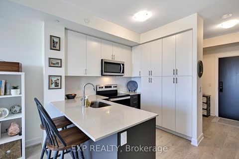 Photo 7 at 721 - 3200 William Coltson Avenue, JM Joshua Meadows, Oakville