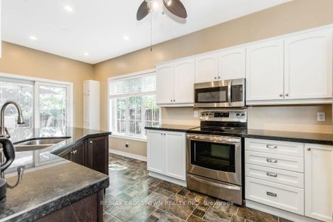 Photo 21 at 1 Bloxham Place, Shore, Barrie