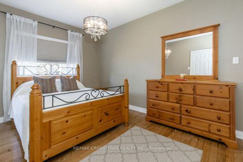 Photo 25 at 1 Bloxham Place, Shore, Barrie