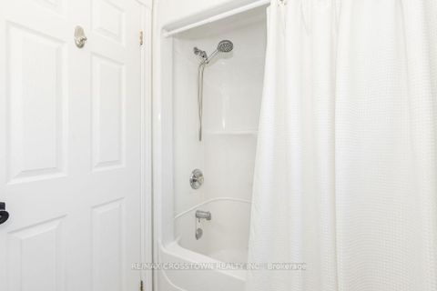 Photo 28 at 1 Bloxham Place, Shore, Barrie