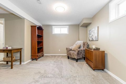 Photo 37 at 1 Bloxham Place, Shore, Barrie