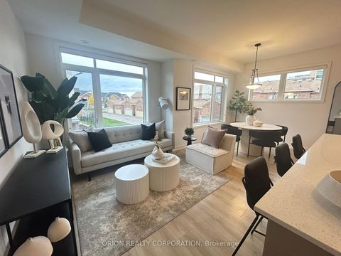 Photo 12 at 336 - 3078 Sixth Line, GO Glenorchy, Oakville