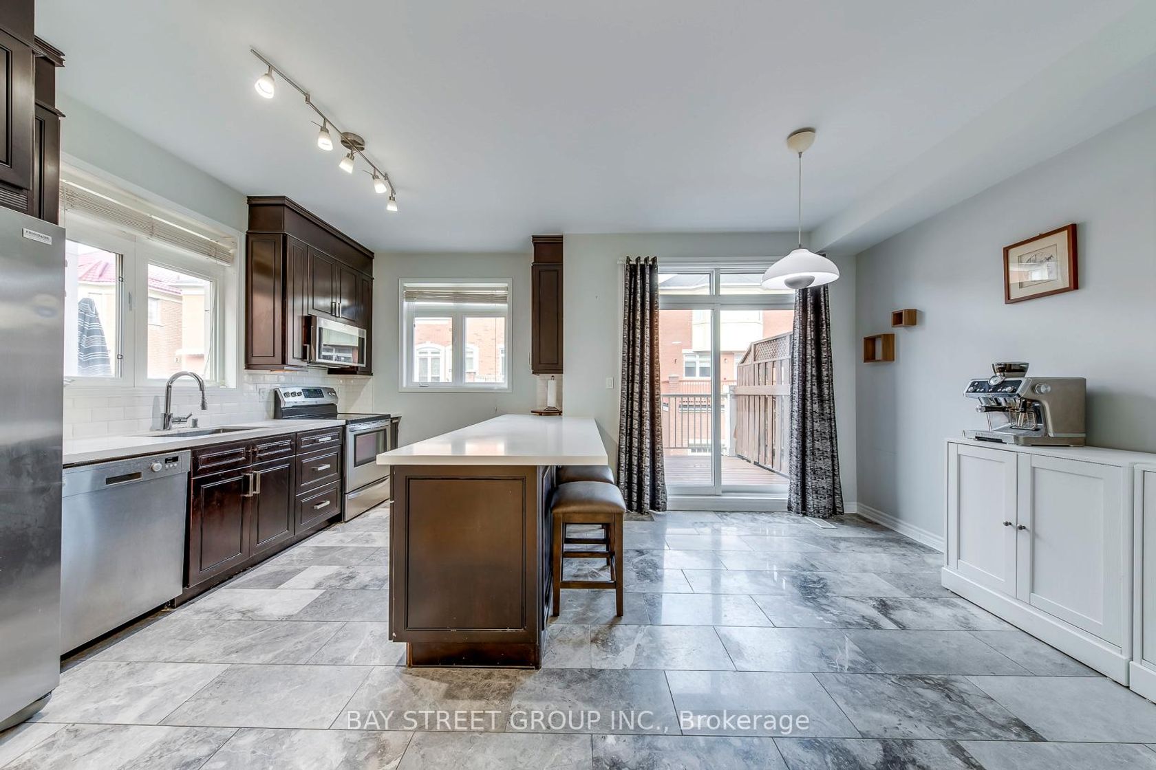 Photo 10 at 34 Stagecoach Circle, Centennial Scarborough, Toronto