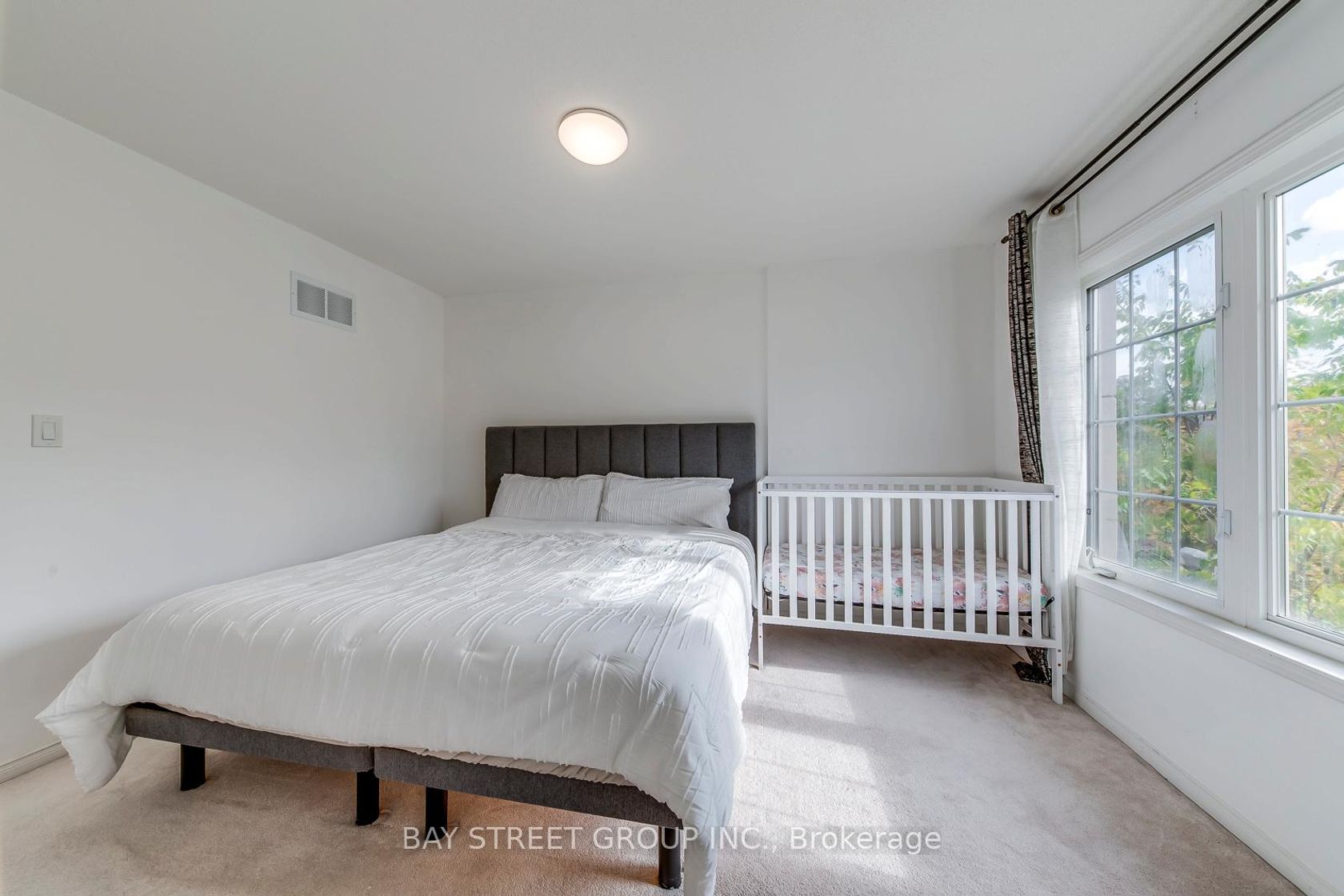 Photo 20 at 34 Stagecoach Circle, Centennial Scarborough, Toronto