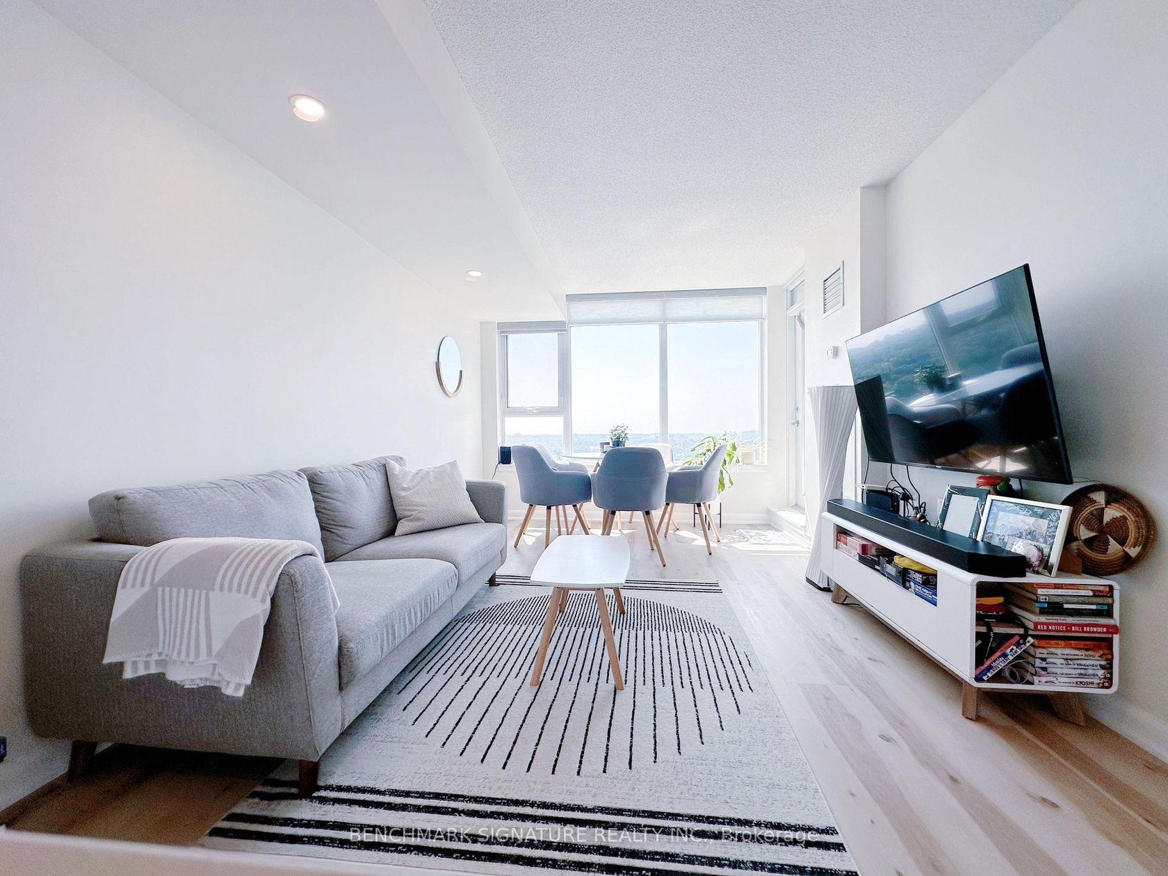 3007 - 190 Borough Drive, Bendale, Toronto by Loree Meneguzzi Real Estate 3007 - 190 Borough Drive, Bendale, Toronto