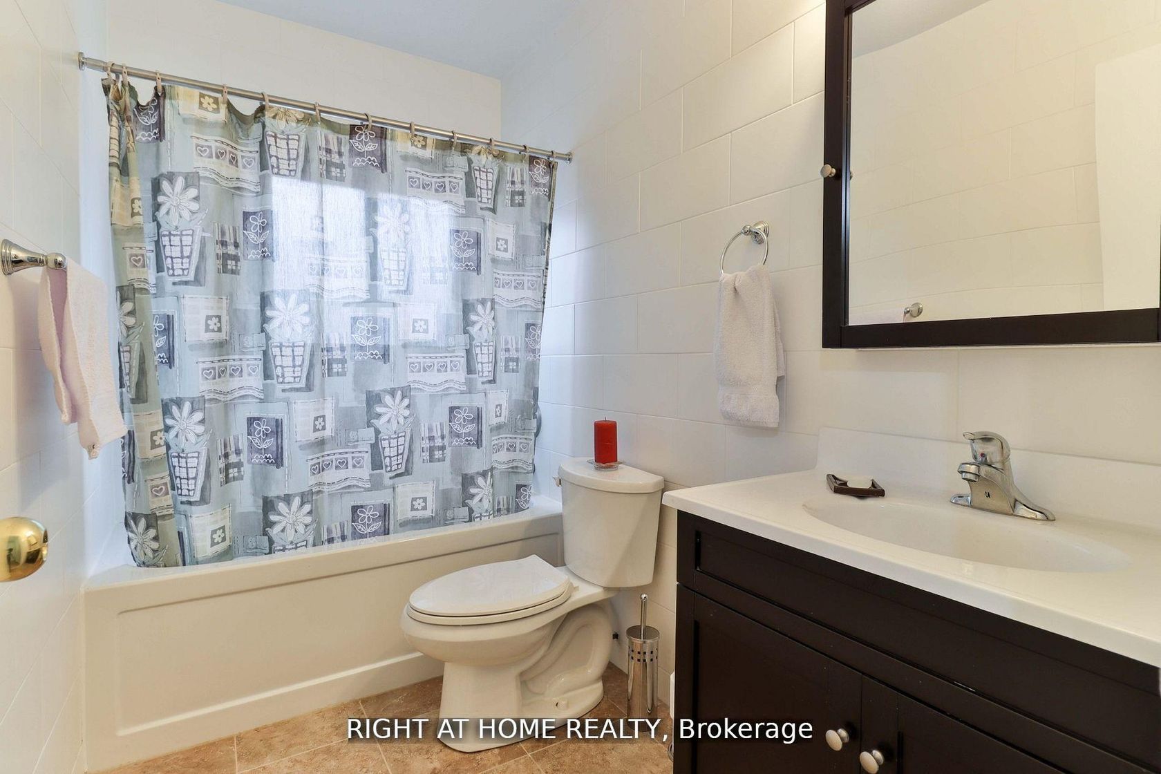 Photo 7 at 12 - 50 Three Valleys Drive, Donalda, Toronto Photo 7 at 12 - 50 Three Valleys Drive, Donalda, Toronto