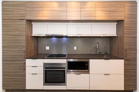 Photo 6 at 704 - 88 Scott Street, Yonge Corridor, Toronto Photo 6 at 704 - 88 Scott Street, Yonge Corridor, Toronto