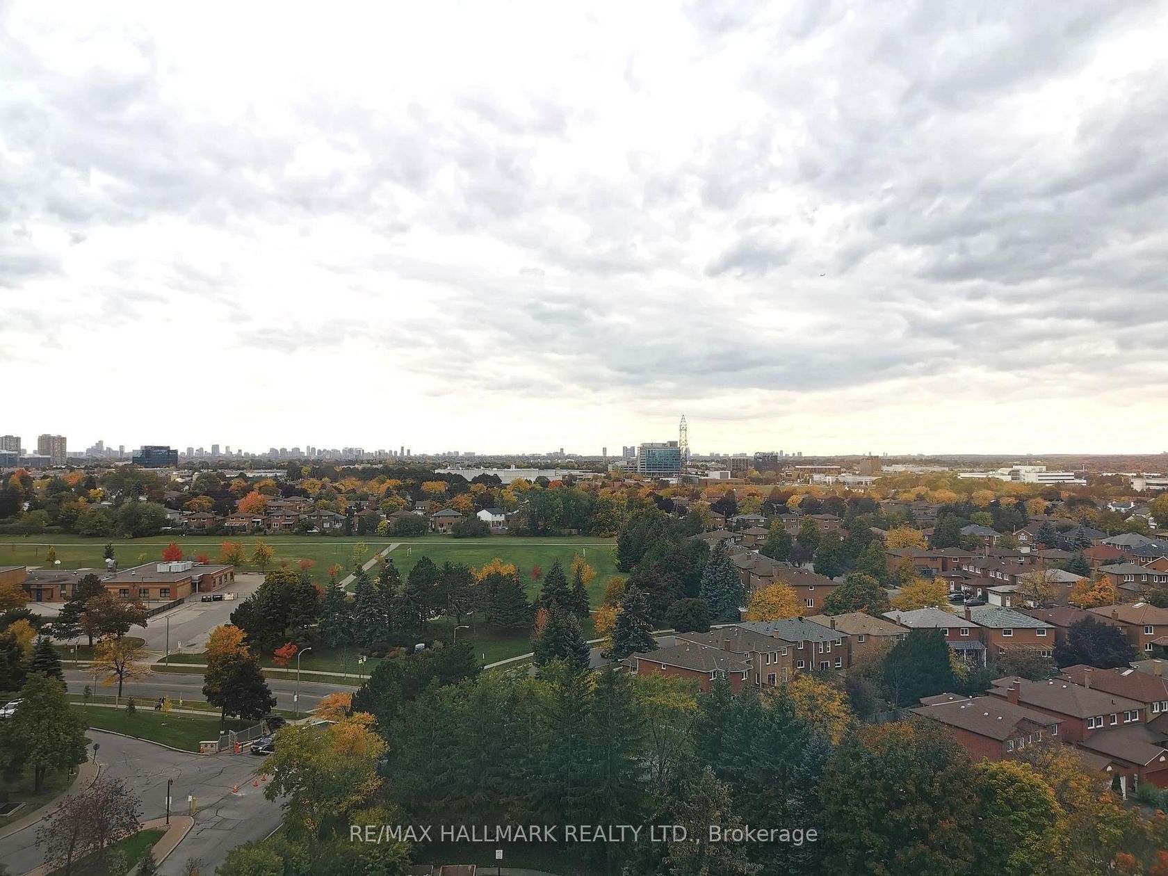 Photo 3 at 1239 - 25 Bamburgh Circle, Steeles, Toronto Photo 3 at 1239 - 25 Bamburgh Circle, Steeles, Toronto