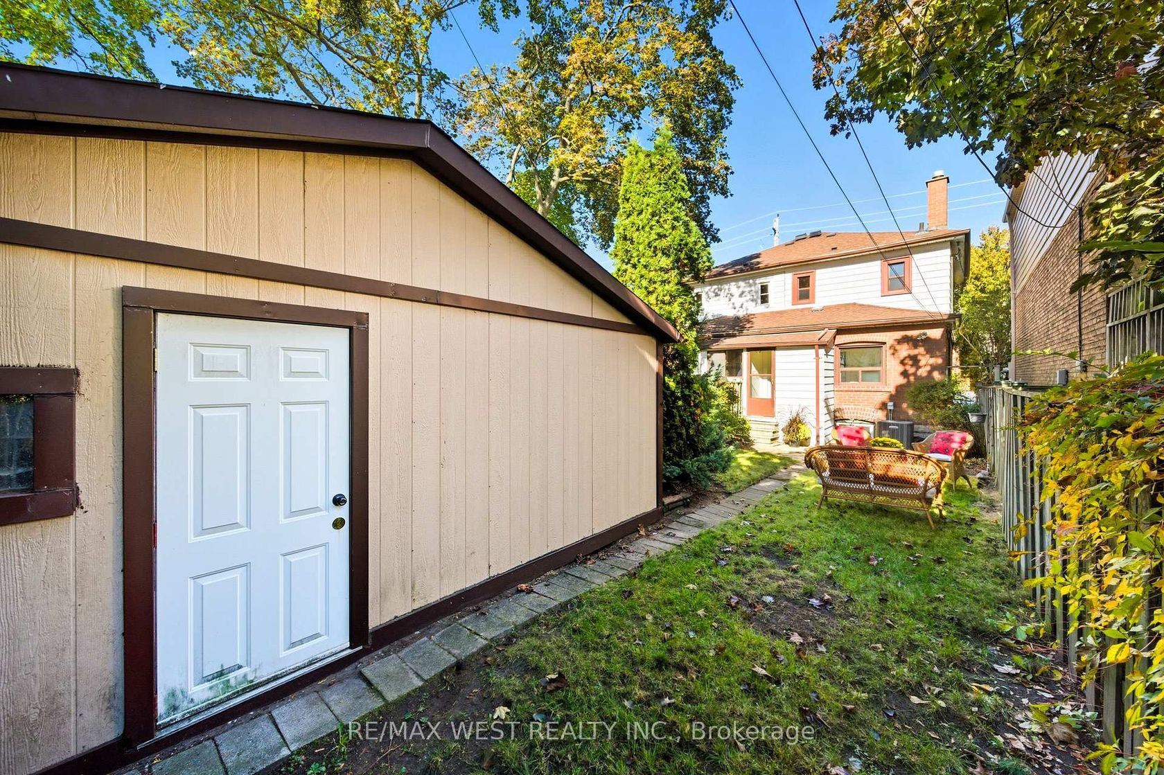 Photo 12 at 45 Deforest Road, Swansea, Toronto Photo 12 at 45 Deforest Road, Swansea, Toronto