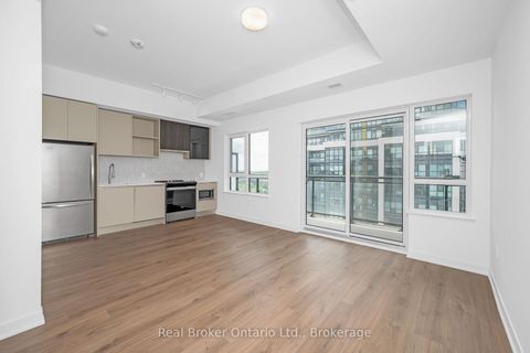 Photo 12 at 819 - 395 Dundas Street, GO Glenorchy, Oakville