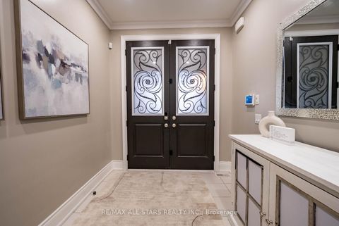 Photo 5 at 19 Kettle Valley Trail, Nobleton, King