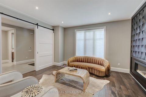 Photo 4 at 366 Galt Avenue, OO Old Oakville, Oakville