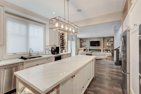 Photo 9 at 366 Galt Avenue, OO Old Oakville, Oakville