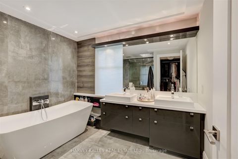 Photo 15 at 366 Galt Avenue, OO Old Oakville, Oakville