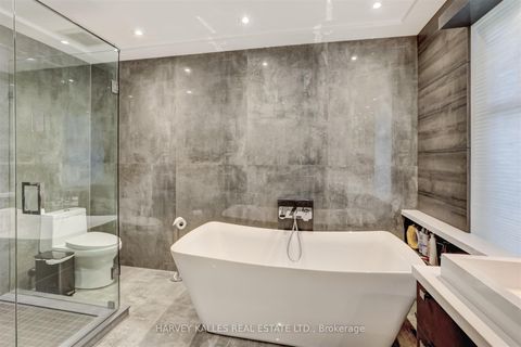 Photo 16 at 366 Galt Avenue, OO Old Oakville, Oakville