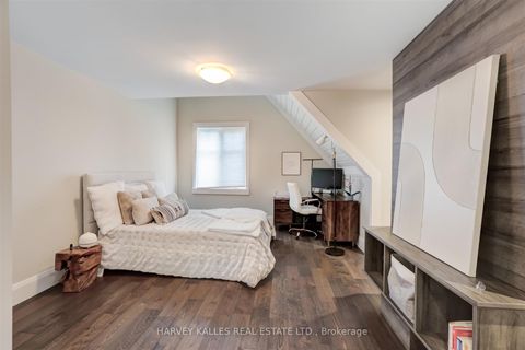 Photo 20 at 366 Galt Avenue, OO Old Oakville, Oakville