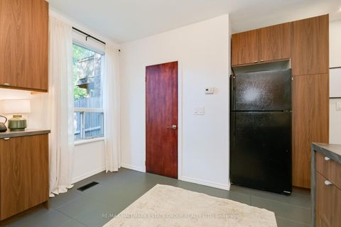 Photo 16 at 4 Riverdale Avenue, North Riverdale, Toronto