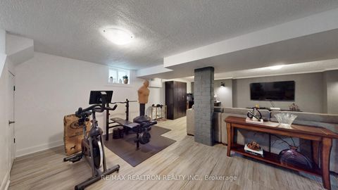 Photo 25 at 316 Penn Avenue, London, Newmarket Photo 25 at 316 Penn Avenue, London, Newmarket