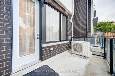 Photo 7 at 8 - 1479 O'Connor Drive, Parkview, Toronto