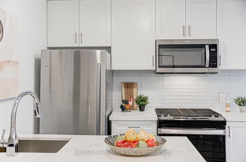 Photo 27 at 8 - 1479 O'Connor Drive, Parkview, Toronto