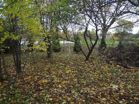 Photo 5 at 141 Harrison Drive, London, Newmarket