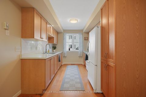 Photo 7 at A4 - 440 Yonge Street, Painswick North, Barrie