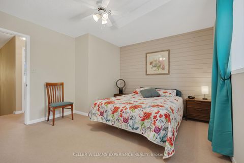 Photo 12 at A4 - 440 Yonge Street, Painswick North, Barrie Photo 12 at A4 - 440 Yonge Street, Painswick North, Barrie