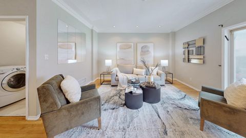 Photo 7 at 216 Maple Sugar Lane, Patterson, Vaughan