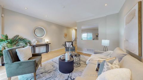 Photo 9 at 216 Maple Sugar Lane, Patterson, Vaughan