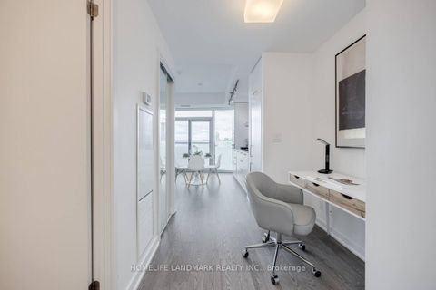 Photo 1 at 3206 - 12 York Street, Waterfront Communities C1, Toronto