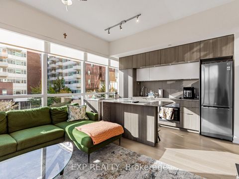 Photo 14 at 319 - 55 Regent Park Boulevard, Regent Park, Toronto