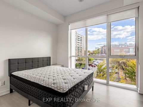Photo 16 at 319 - 55 Regent Park Boulevard, Regent Park, Toronto