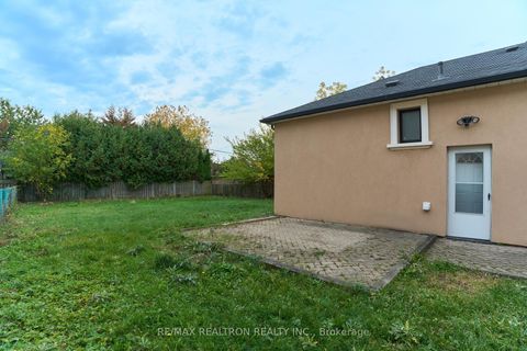Photo 25 at 135 Regina Avenue, Lawrence, Toronto