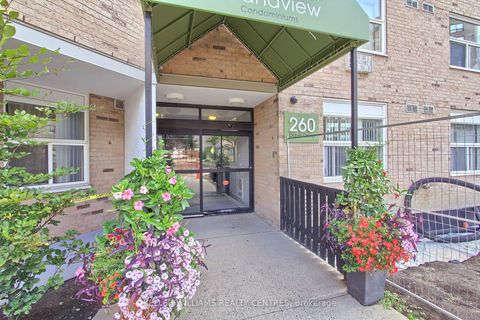 Photo 2 at 408 - 260 Davis Drive, Central Newmarket, Newmarket