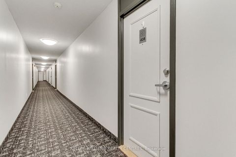 Photo 4 at 408 - 260 Davis Drive, Central Newmarket, Newmarket