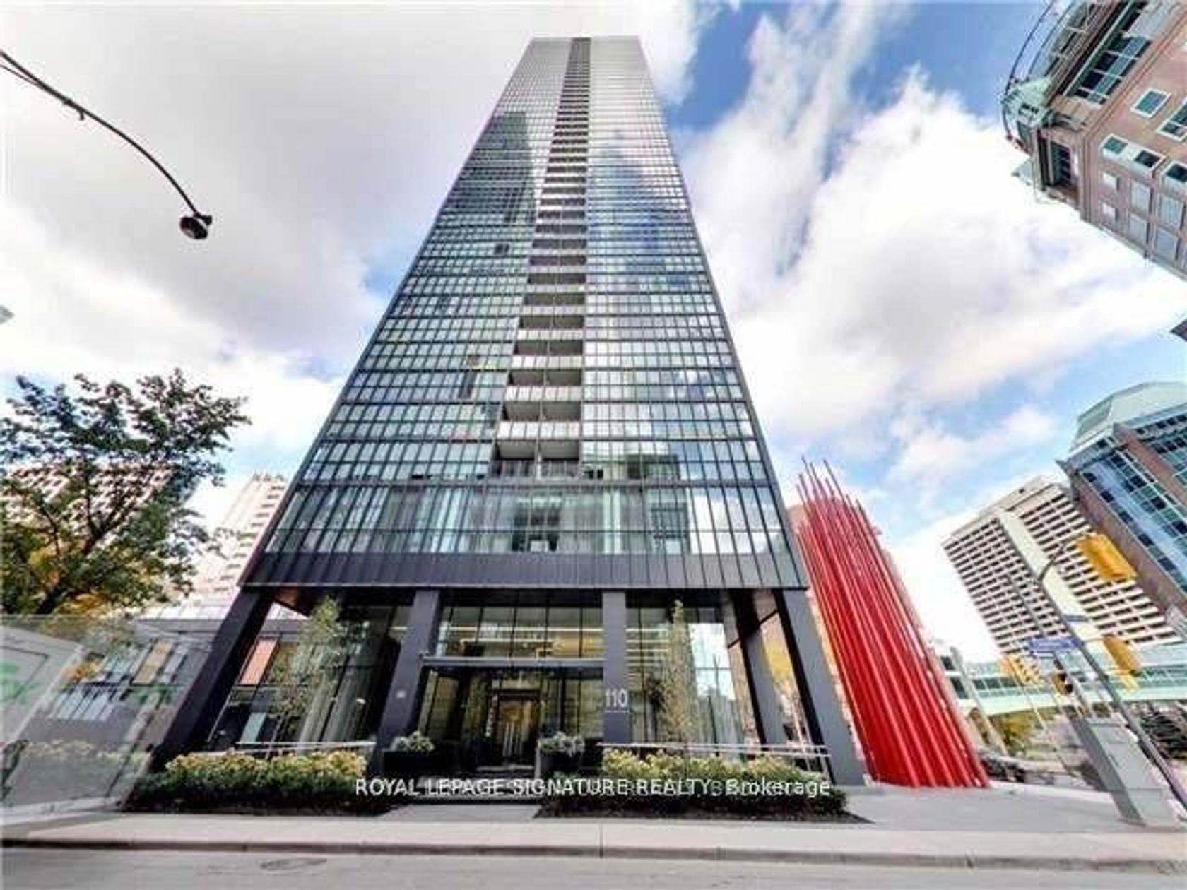 1601 - 110 Charles Street E, Yonge Corridor, Toronto  by Loree Meneguzzi Real Estate 1601 - 110 Charles Street E, Yonge Corridor, Toronto