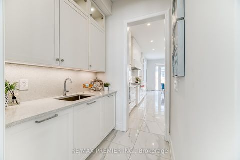Photo 7 at 101 Appleyard Avenue, Kleinburg, Vaughan