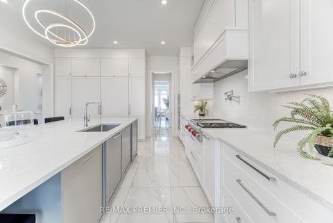 Photo 12 at 101 Appleyard Avenue, Kleinburg, Vaughan