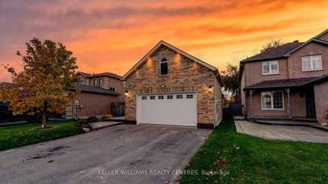 Photo 1 at 196 Marsellus Drive, Holly, Barrie