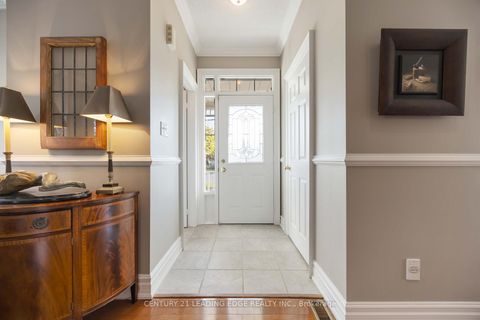 Photo 2 at 45 BRUCE CREEK Drive, Angus Glen, Markham