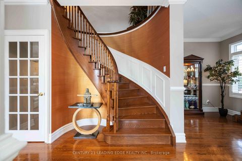 Photo 18 at 45 BRUCE CREEK Drive, Angus Glen, Markham