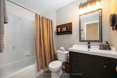 Photo 25 at 45 BRUCE CREEK Drive, Angus Glen, Markham