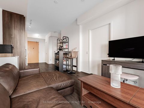 Photo 20 at 528 - 1787 St. Clair Avenue W, Pellam Park, Toronto