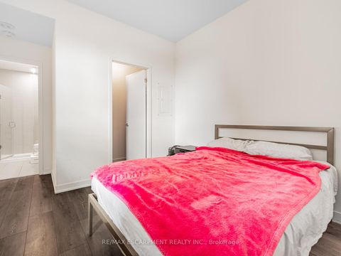 Photo 21 at 528 - 1787 St. Clair Avenue W, Pellam Park, Toronto
