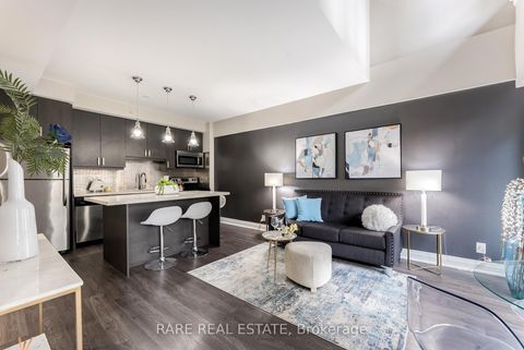 Photo 1 at 118 - 24 WOODSTREAM Boulevard, Vaughan Grove, Vaughan