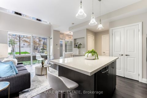 Photo 3 at 118 - 24 WOODSTREAM Boulevard, Vaughan Grove, Vaughan