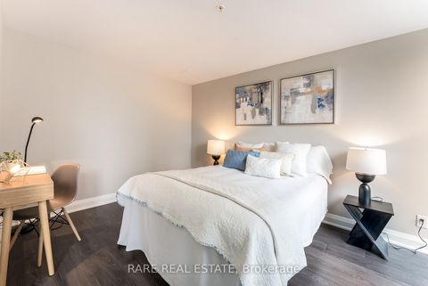 Photo 11 at 118 - 24 WOODSTREAM Boulevard, Vaughan Grove, Vaughan