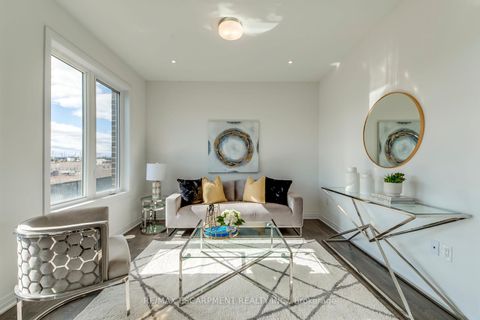 Photo 13 at 3262 Crystal Drive, GO Glenorchy, Oakville